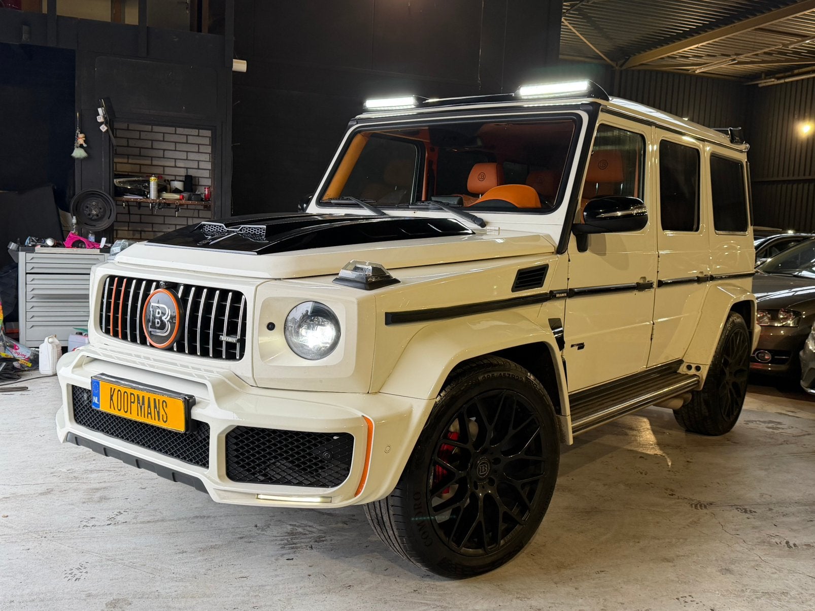 Mercedes-Benz G500 AMG BRABUS 800 PAKKET/ HERMES ORANGE/VOLL, Auto's, Mercedes-Benz, Automaat, G-Klasse, Wit, Leder