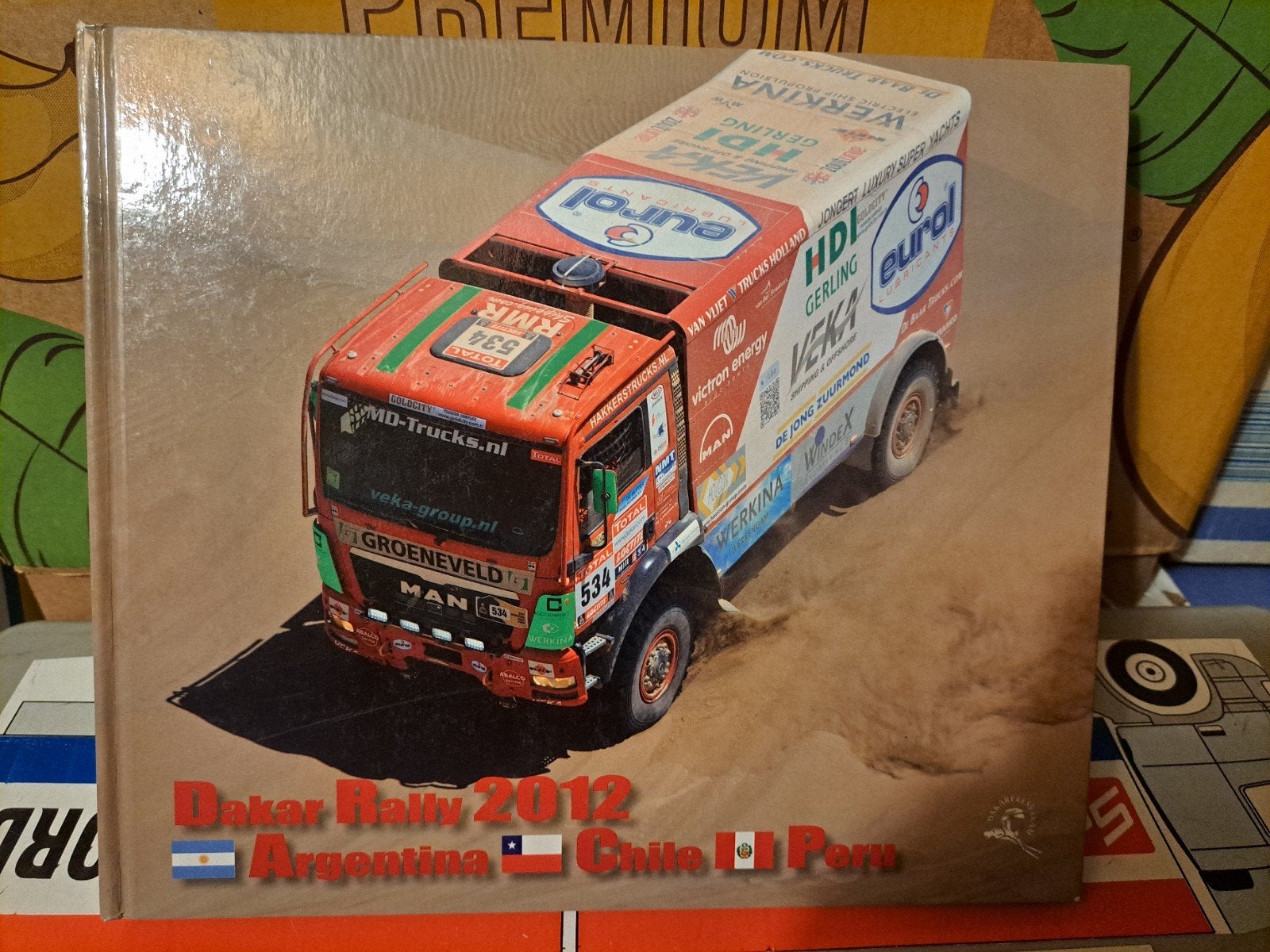 dakar 2012 boek argentinie-chili-peru, Ophalen of Verzenden, Zo goed als nieuw, Auto's