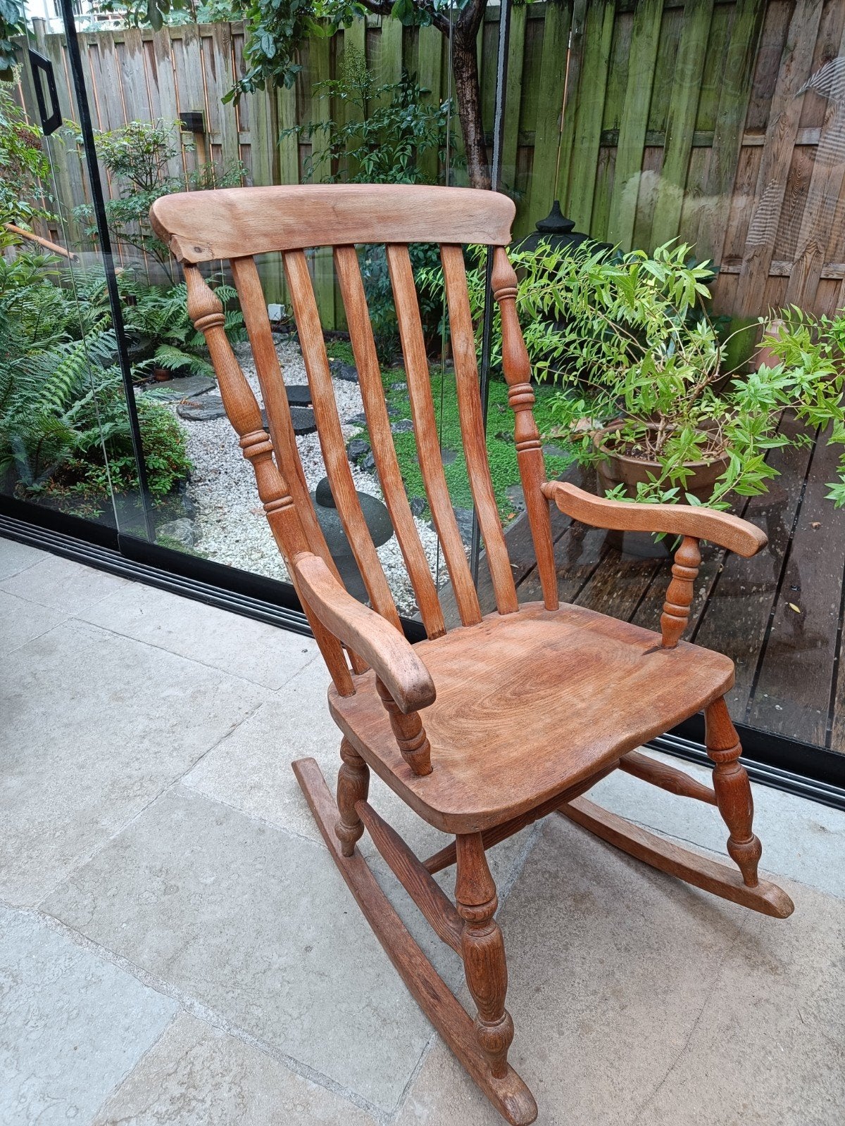 Vintage houten schommelstoel, Antiek en Kunst, Ophalen