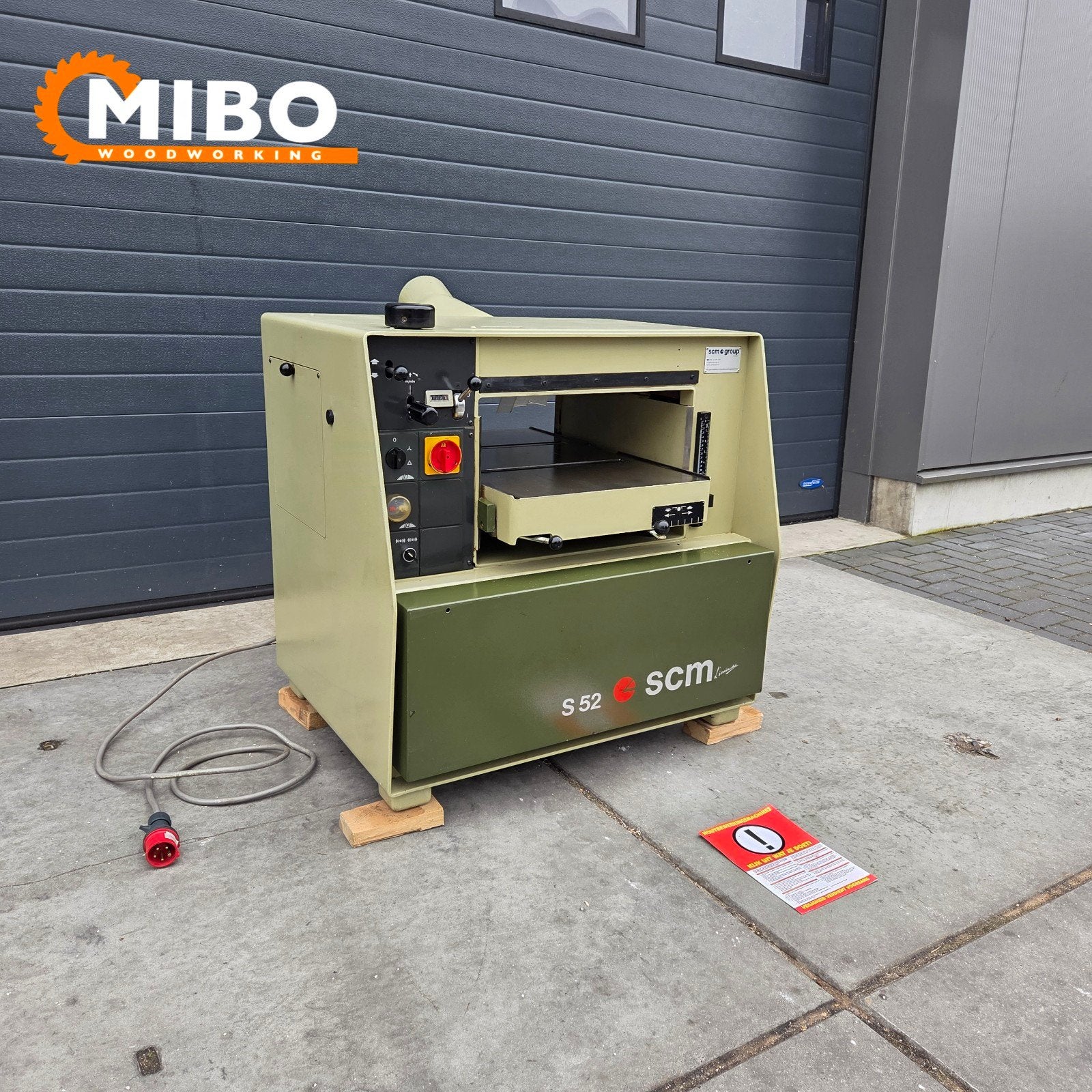 SCM Vandiktebank 520mm Nieuwstaat *** schaafbank, Doe-het-zelf en Verbouw, Ophalen of Verzenden, Zo goed als nieuw, Elektrisch