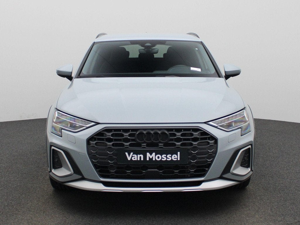 Audi A3 allstreet 40 TFSI e Advanced edition 204 PK | Automa, Auto's, Audi, 12 maanden, Stof, 4 cilinders, 150 min