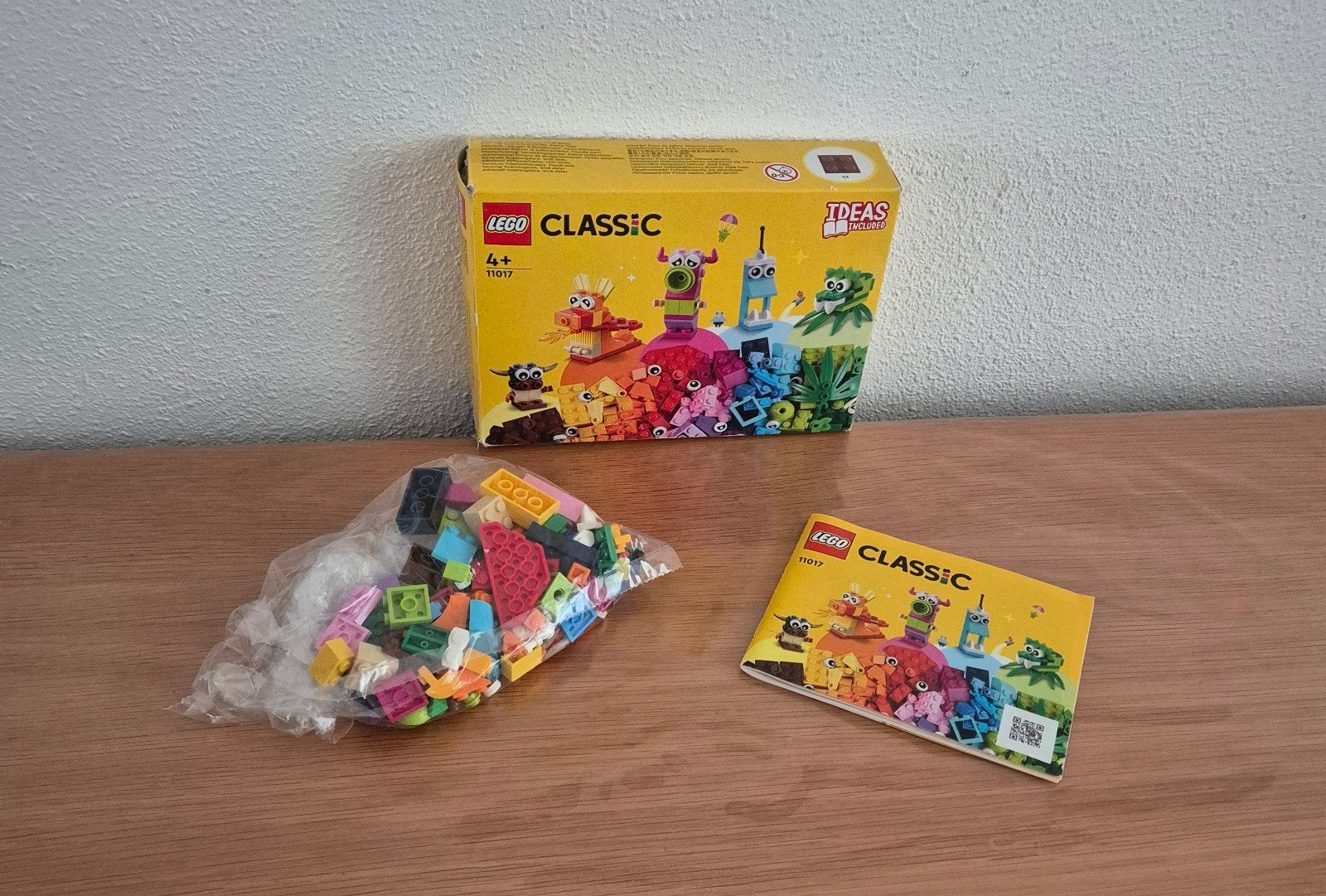 Lego Classic - Creatieve monsters #11017, Lego, Ophalen of Verzenden, Zo goed als nieuw, Compleet