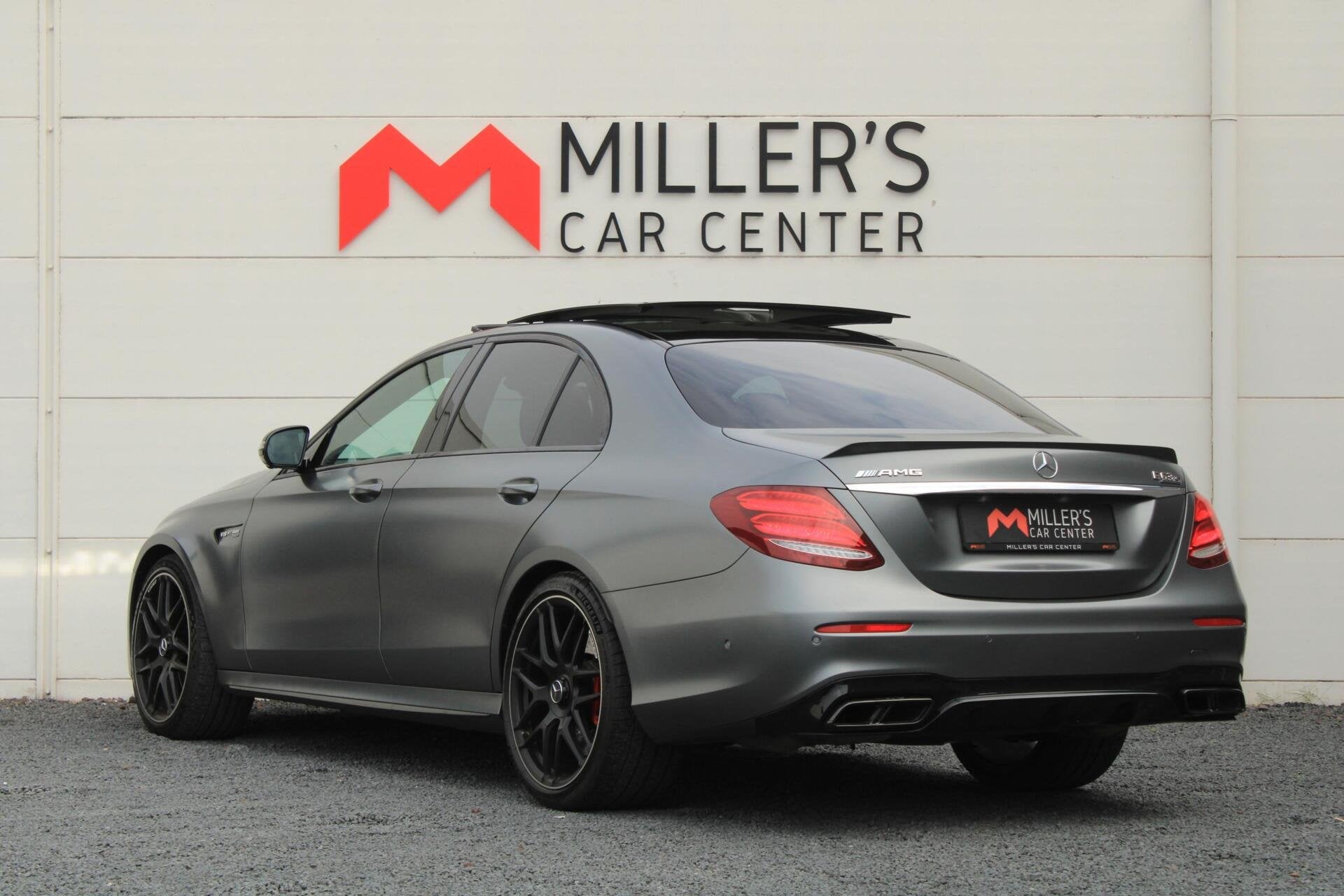 Mercedes E-klasse AMG 63 S 4MATIC+ BOMVOL Pano HUD Dealer OH, Auto's, Gebruikt, Met garantie (alle), Leder, Sedan