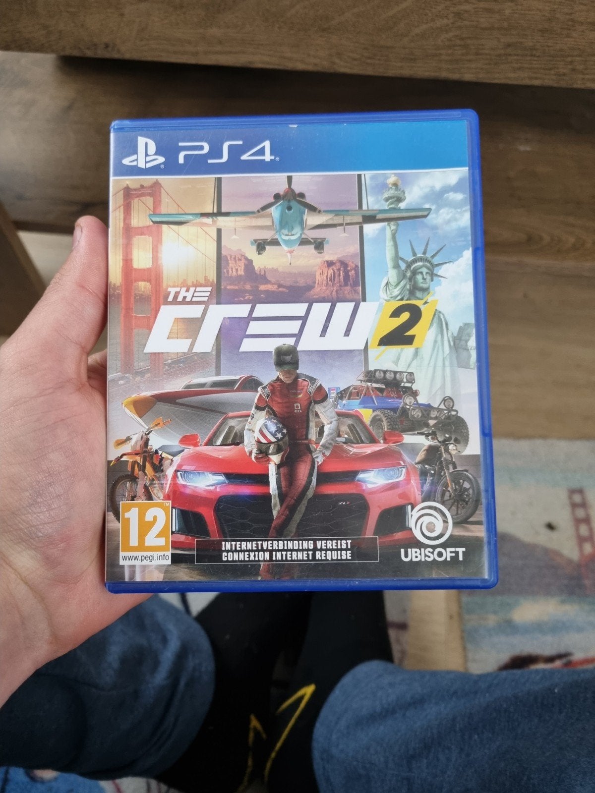 The Crew 2 (PS4), Ophalen, Online, 1 speler, Racen en Vliegen