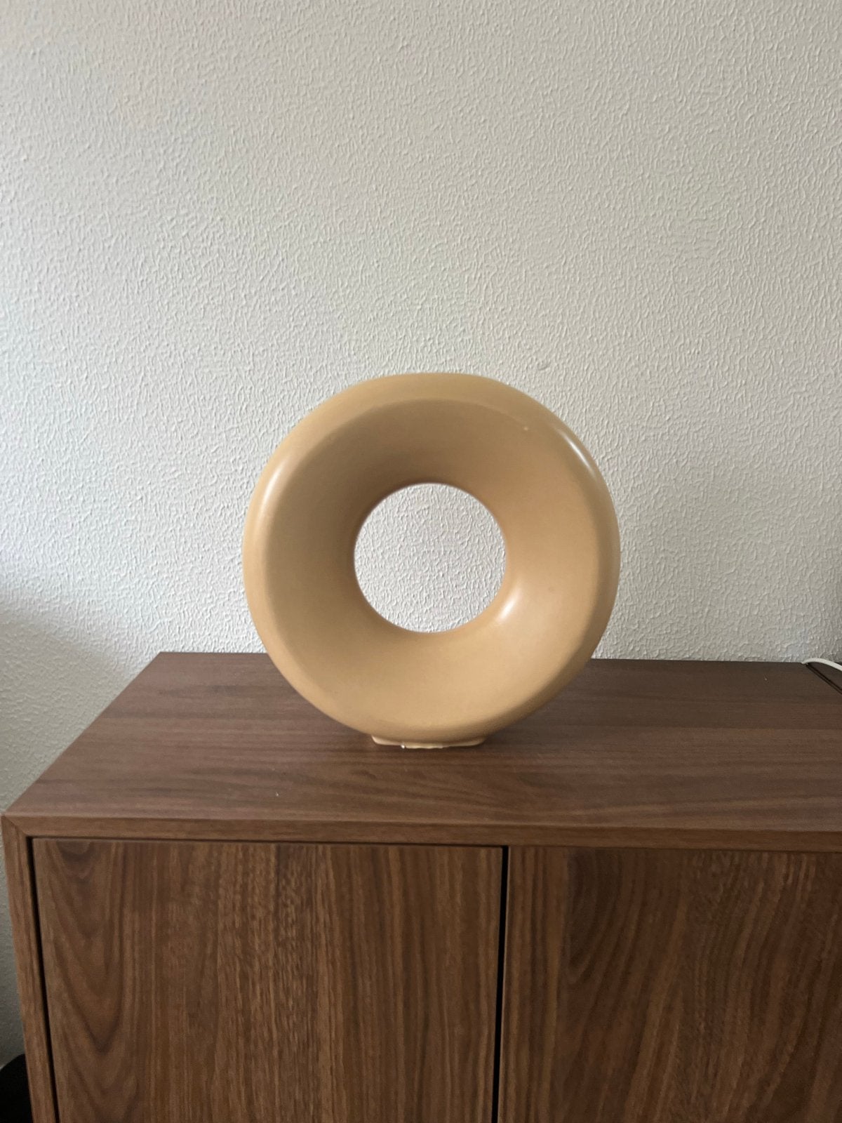 HKliving donut vaas Beige, Beige, Ophalen of Verzenden, Zo goed als nieuw, Geschikt voor droogbloemen
