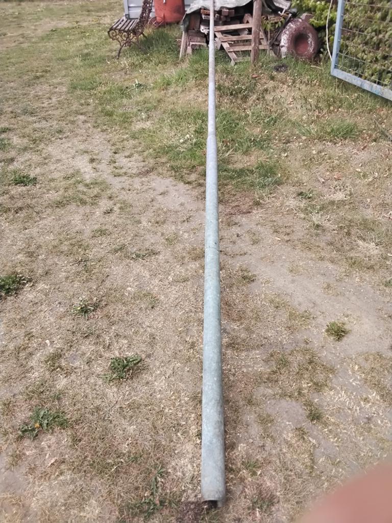 Mast buis, Ophalen