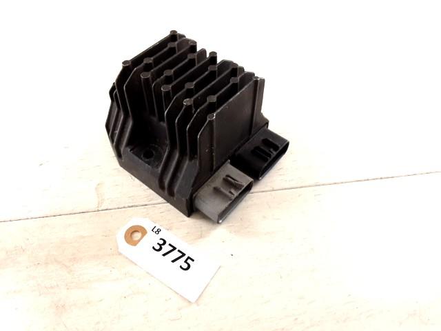 R1 2004 - 2006 Yamaha Spanningsregelaar D1-46341
