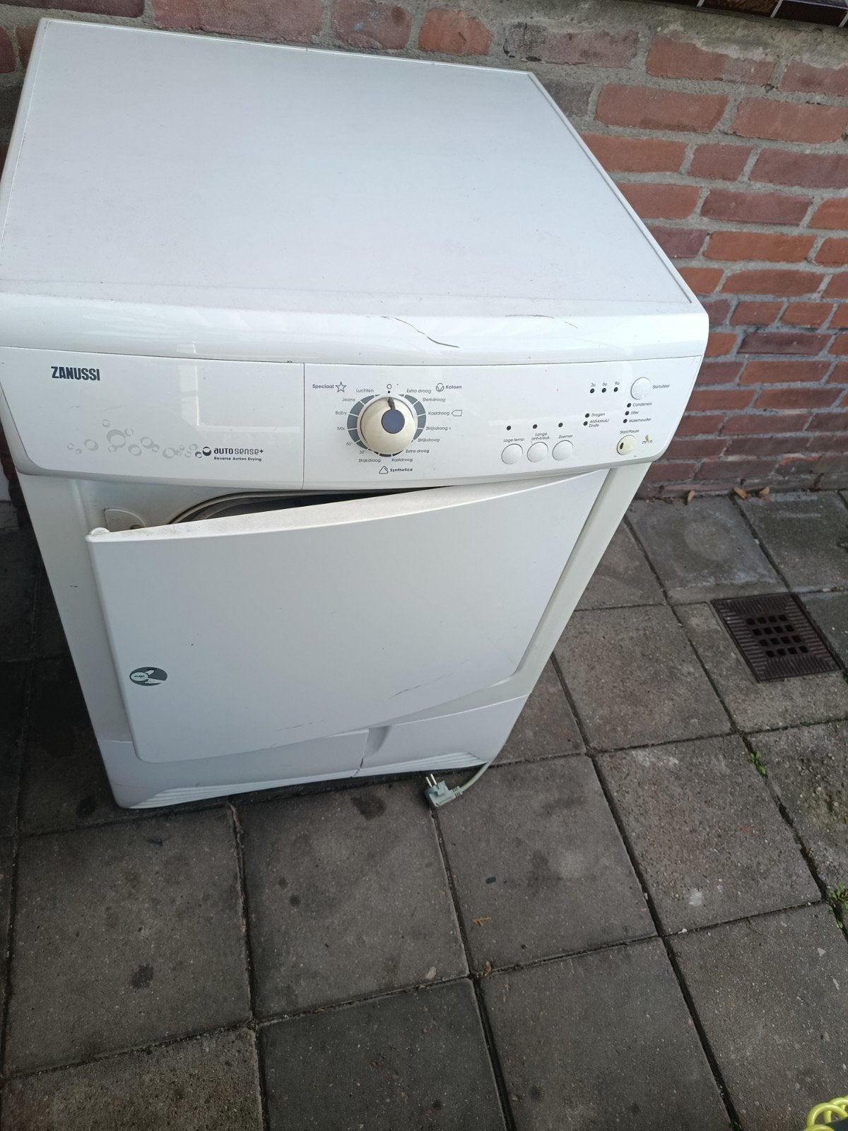 Foto 4 van Zanussi Auto Sense+ Reverse Action Droger 6-8 kg