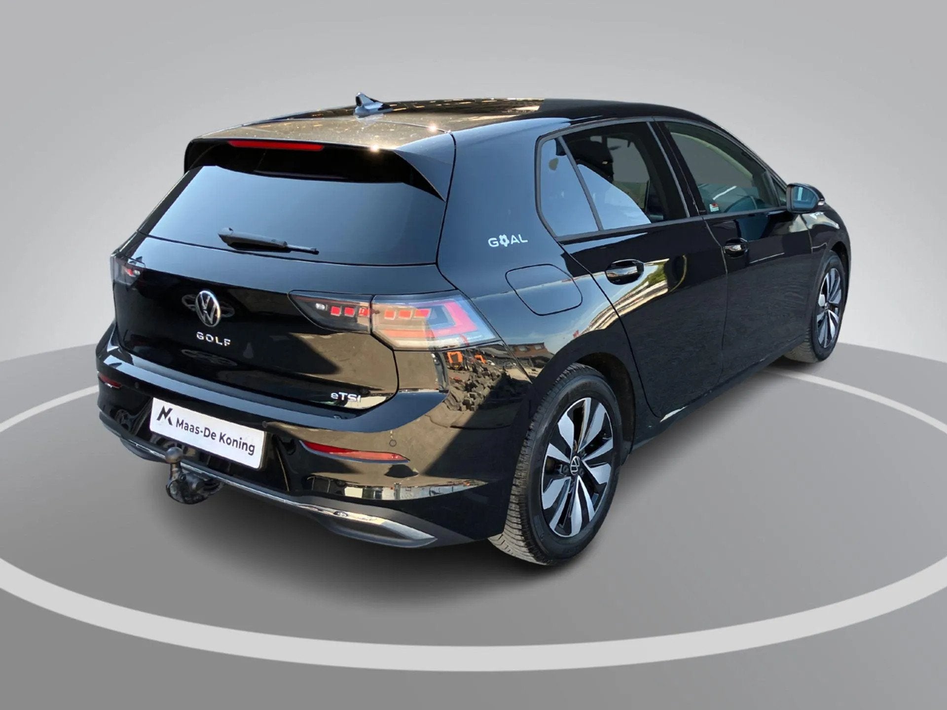 Volkswagen Golf 1.5 eTSI 110KW/150PK Goal (bj 2025), 4 cilinders, 150 pk, Zwart, Bedrijf