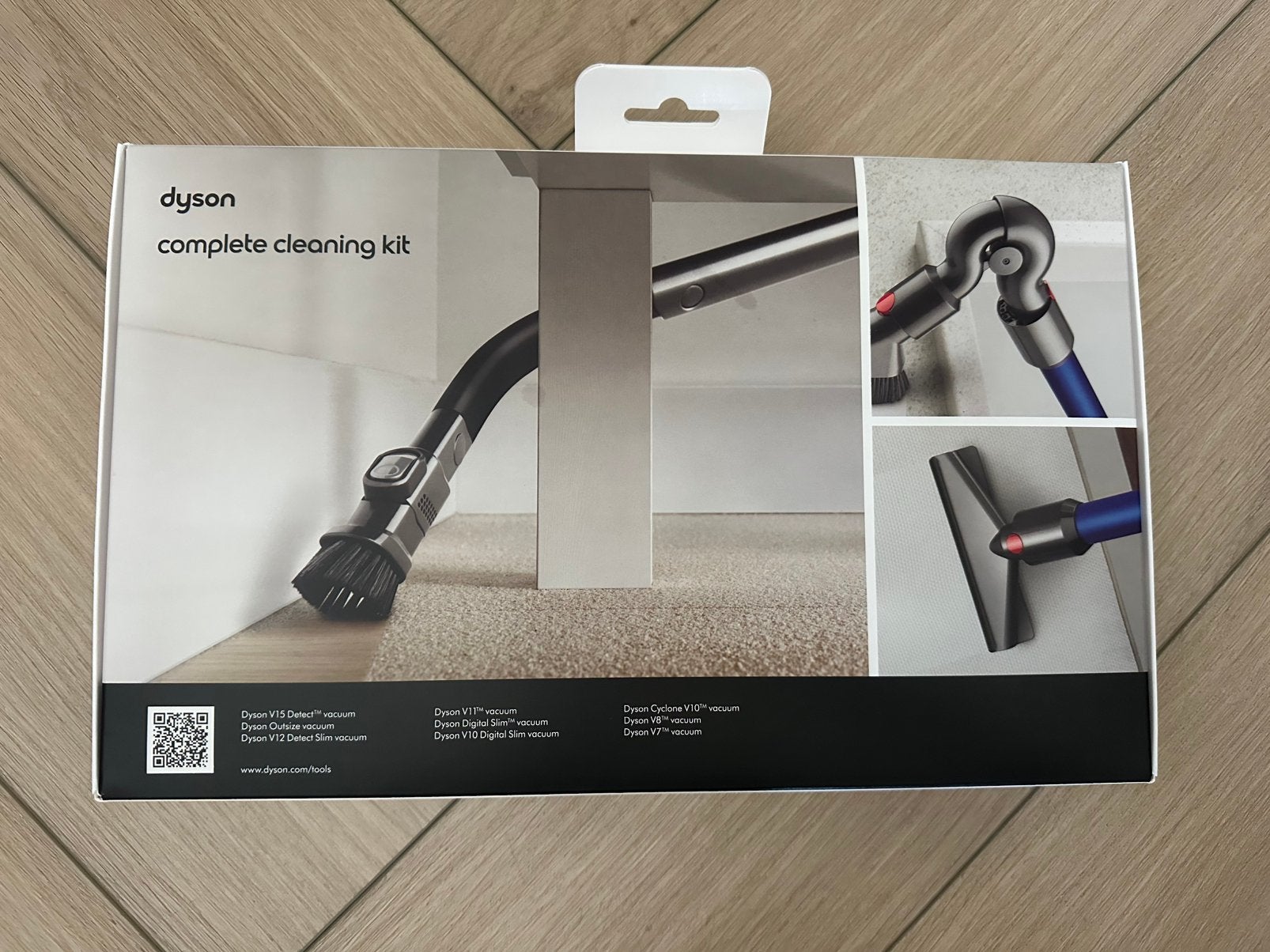 NIEUW! Dyson complete cleaning kit., Inclusief accessoires, Nieuw, Ophalen of Verzenden, Dyson