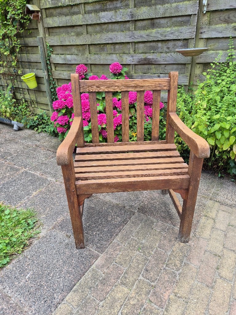 Robuuste teakhouten tuinstoel, Tuin en Terras, Tuinstoelen, Ophalen, Gebruikt, Teakhout