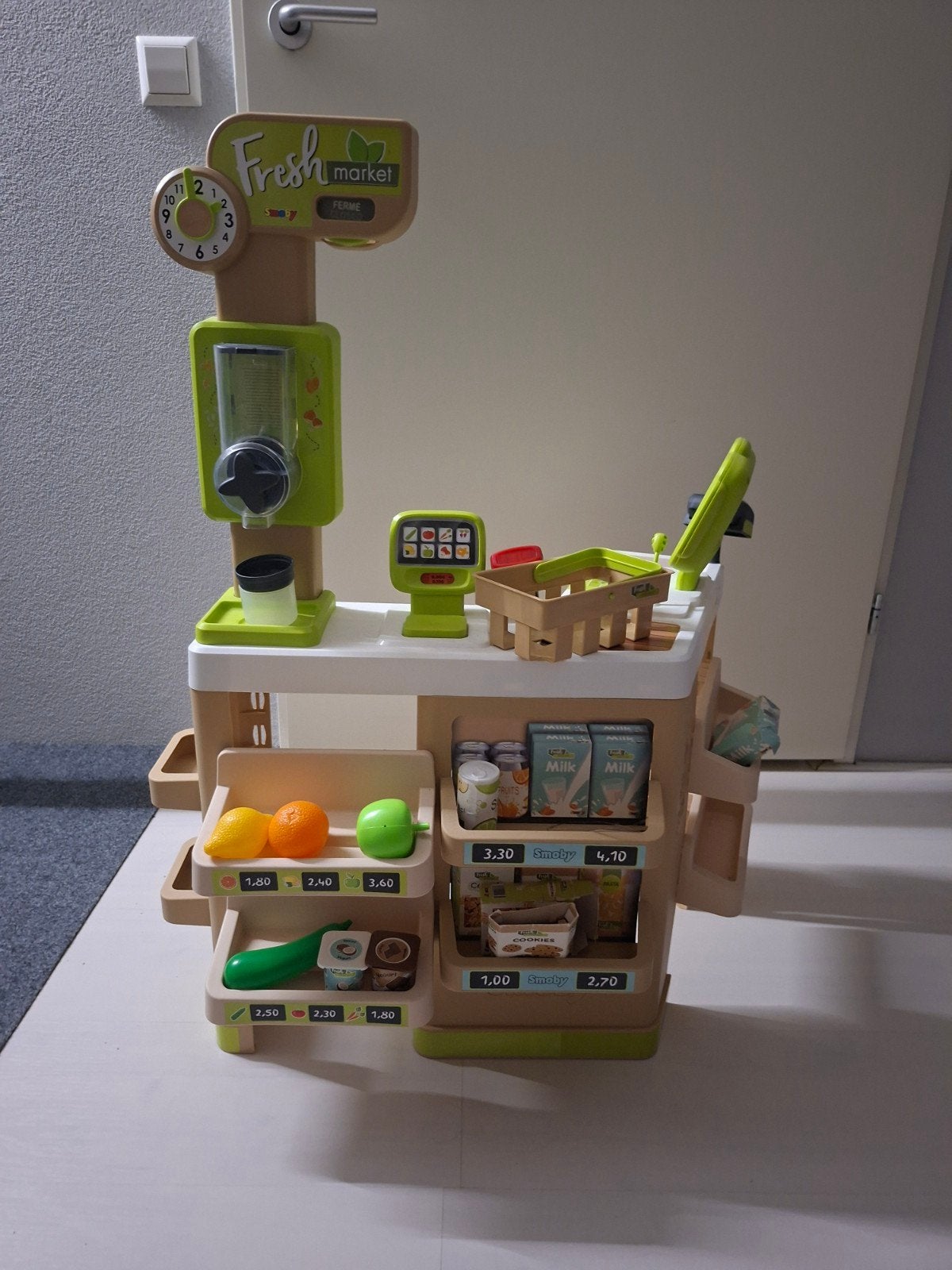 winkeltje van smoby, fresh market
graag bieden, en afhalen, Ophalen