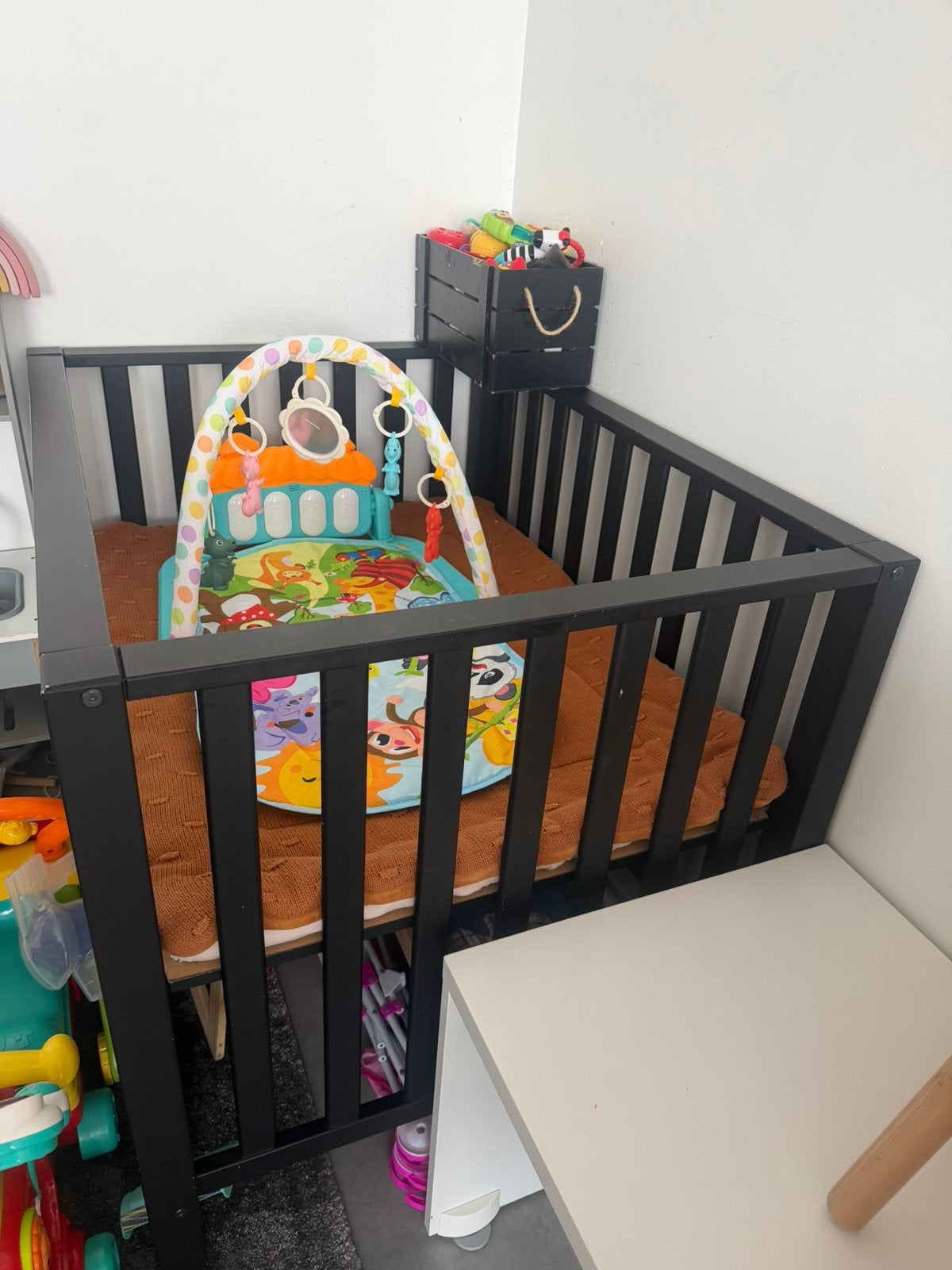 Zwarte box baby, Ophalen of Verzenden, Zo goed als nieuw, Boxkleed
