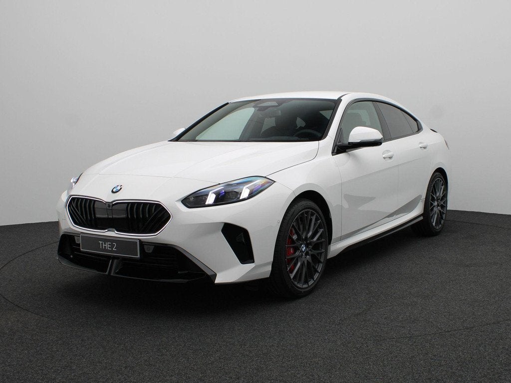 BMW 2 Serie Gran Coupé 220 High Executive M Sportpakket Pro, Auto's, BMW, 156 pk, Wit, Bedrijf, 3 cilinders