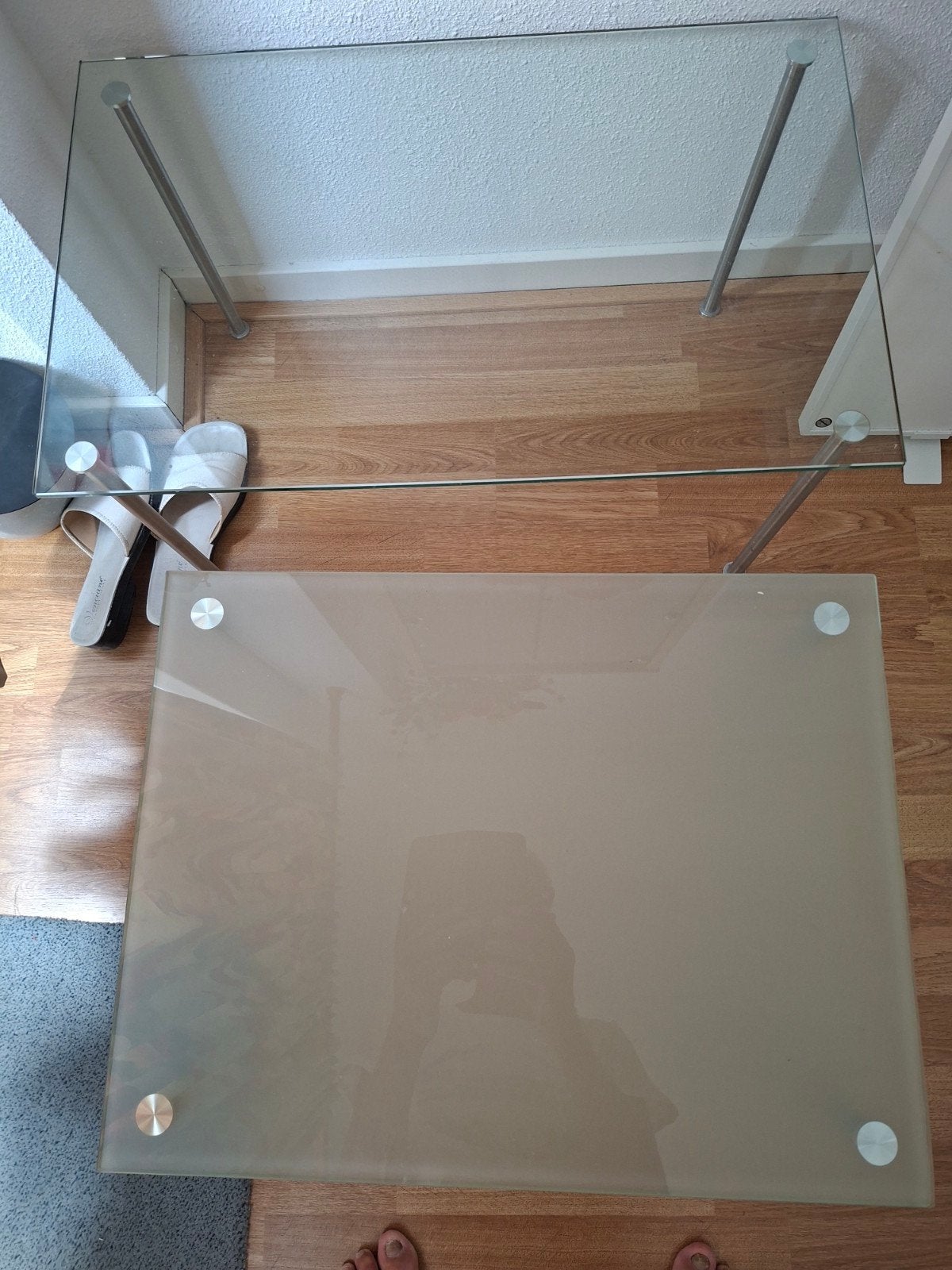 Glazen salontafel met metalen poten, Ophalen, Gebruikt, 100 tot 150 cm, 50 tot 100 cm
