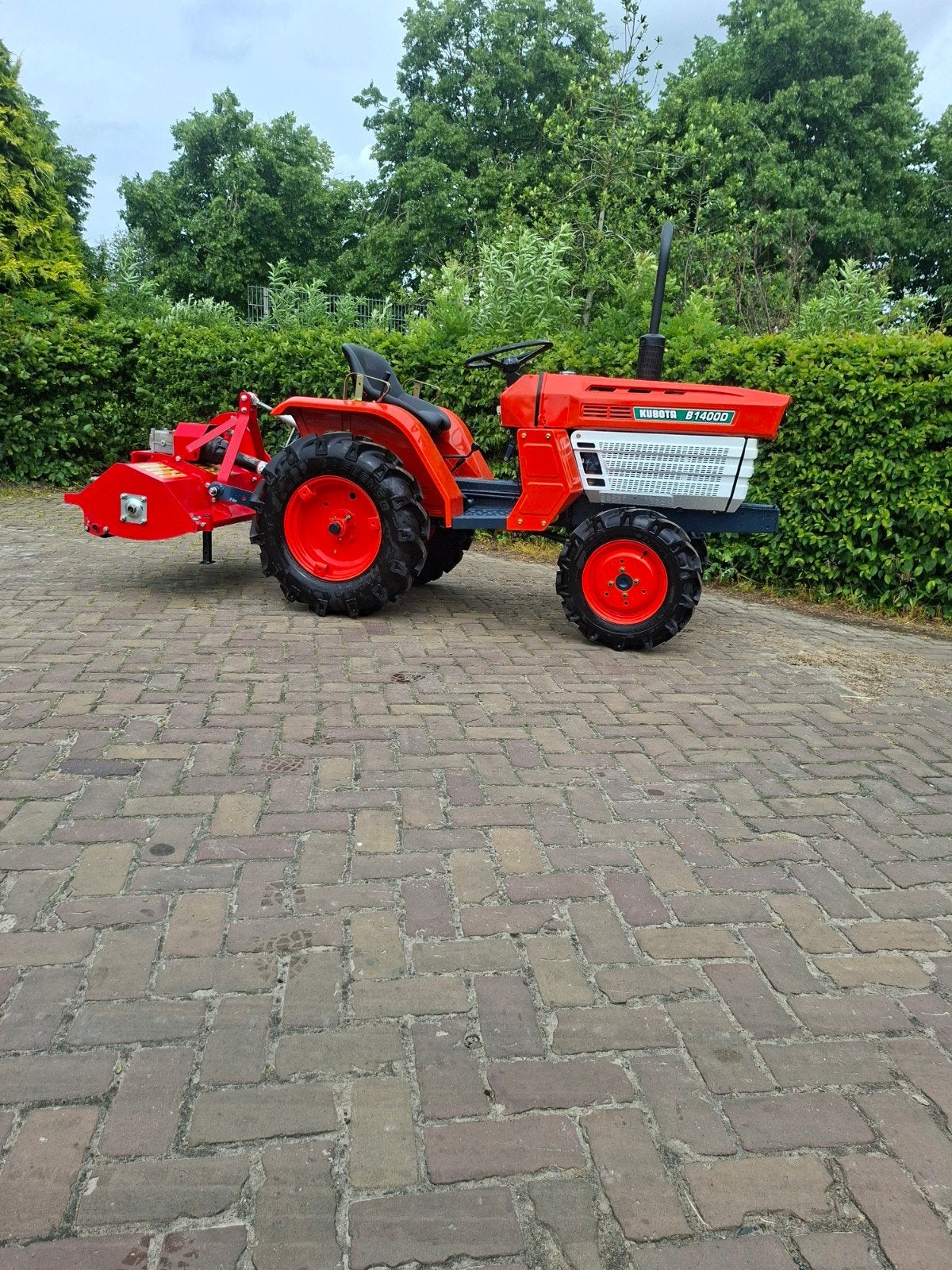 Kubota B1400 mini  tractor met toebehoren, Gebruikt, Tot 2500, Tot 80 Pk, Ophalen