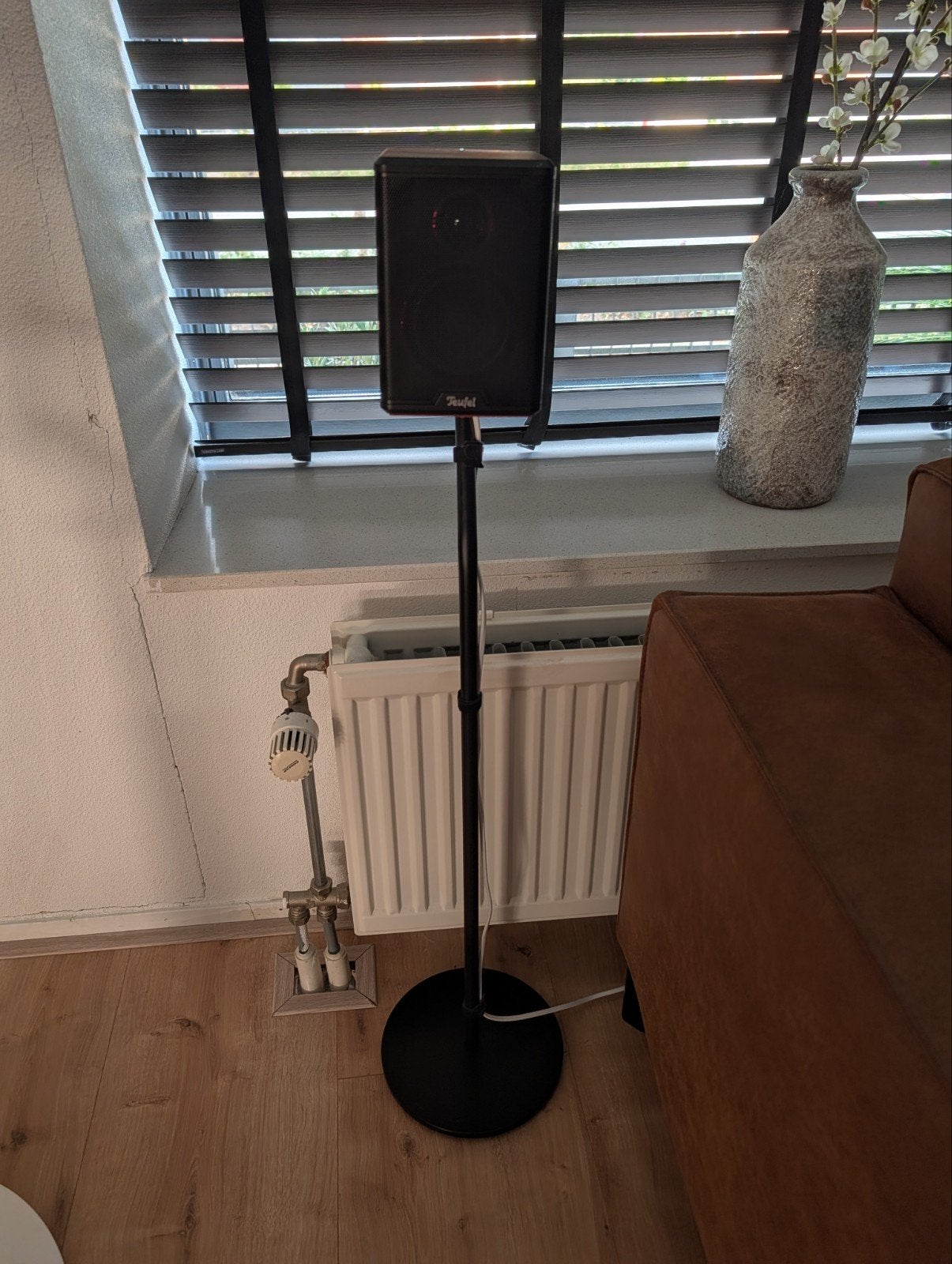 2x Teufel Effekt Speakers + Standaarden, Audio, Tv en Foto, Luidsprekers, Overige merken, Gebruikt, Speakerset, Ophalen of Verzenden