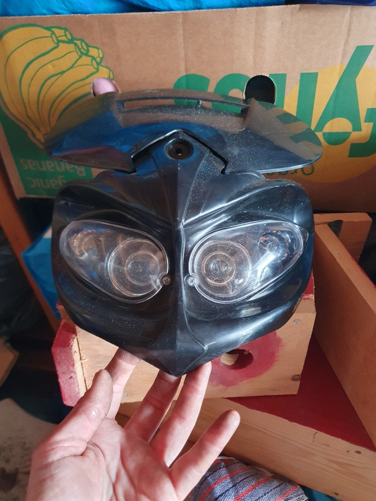 Brommer kap met koplampen en valdoppen, Ophalen of Verzenden