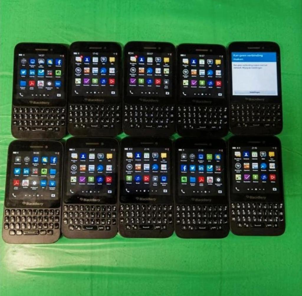 Blackberry Q5 met Vodafone Simlock.

Let op ️

Blackberry, Ophalen of Verzenden, Gebruikt