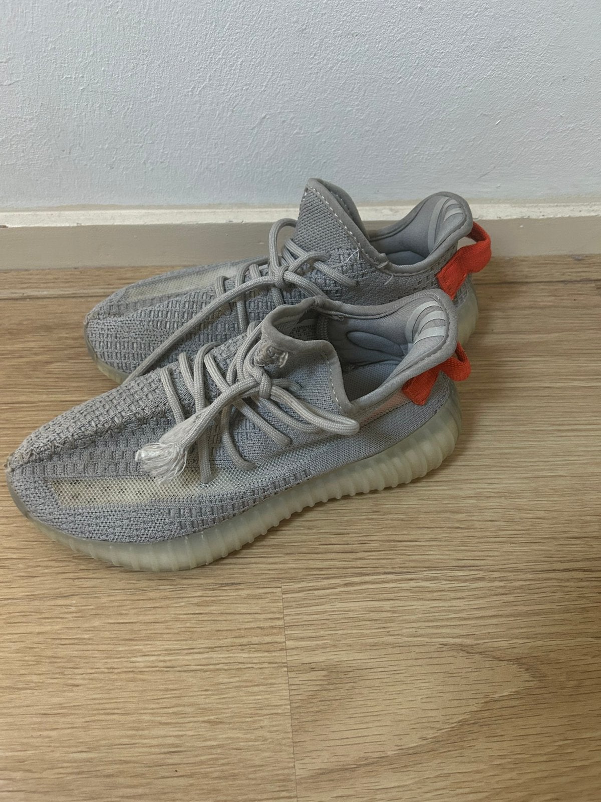 Yeezy’s, Ophalen of Verzenden, Zo goed als nieuw, Jongetje of Meisje, Schoentjes