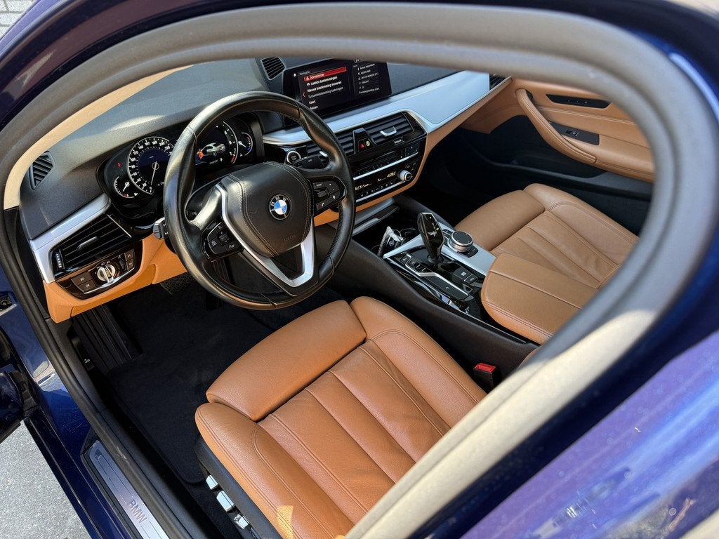BMW 5 Serie 520i High Executive (bj 2019, automaat), Automaat, 1998 cc, Achterwielaandrijving, Gebruikt