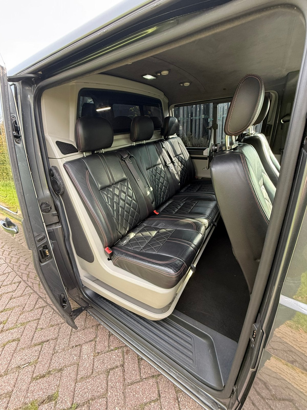 Foto 14 van VW Transporter T6 204PK 4Motion DSG Highline Leder