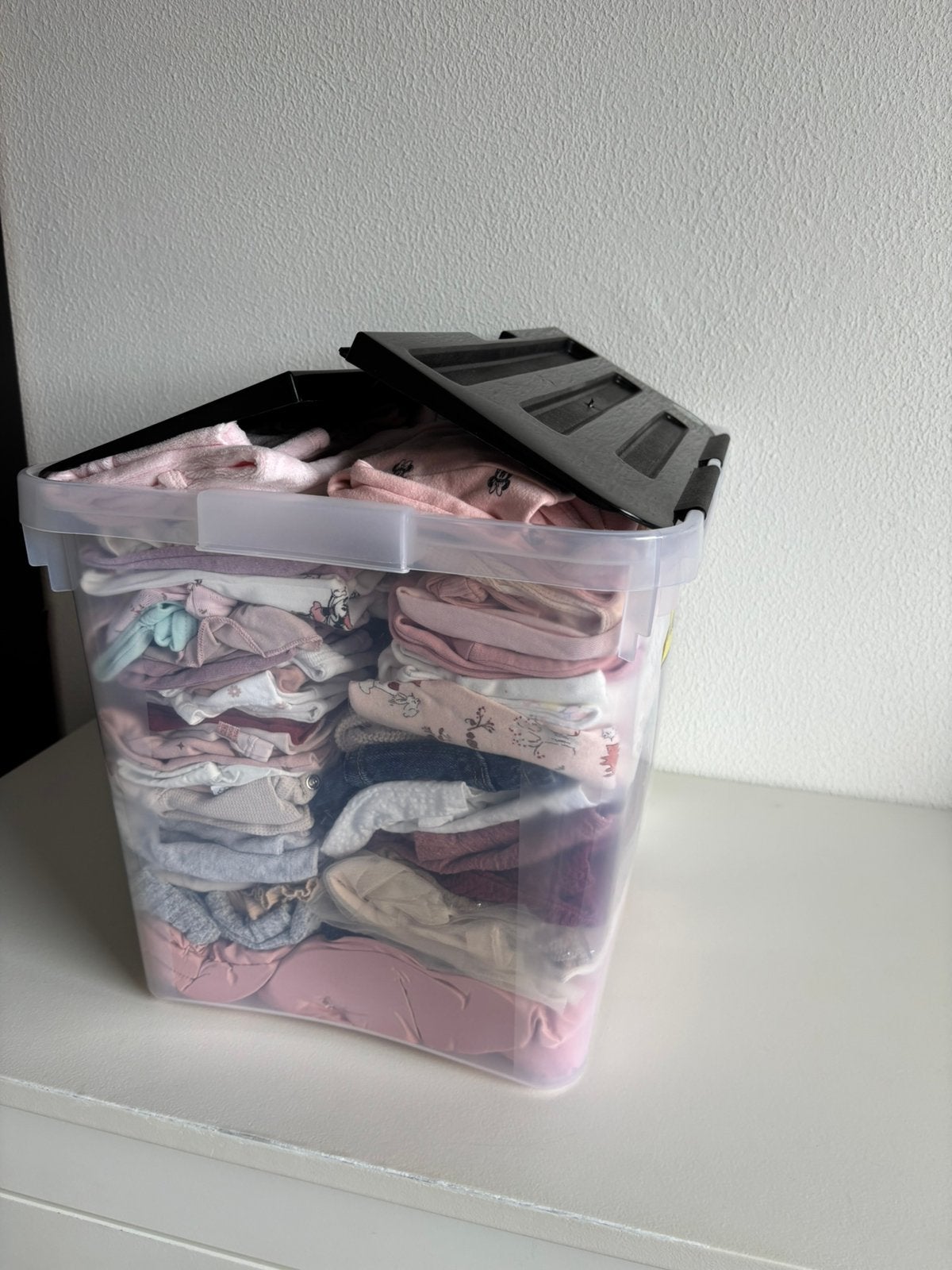 Kleding pakket +-60 stuks baby meisje 50 tm 62 en paar 68, Verzenden