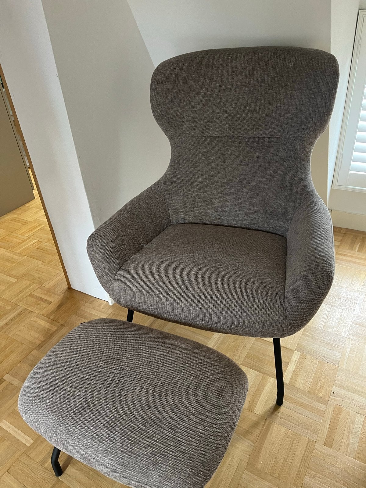 Kave home fauteuil - Belina - met voetenbankje - Nieuw, Ophalen, Zo goed als nieuw, Eén, Stof