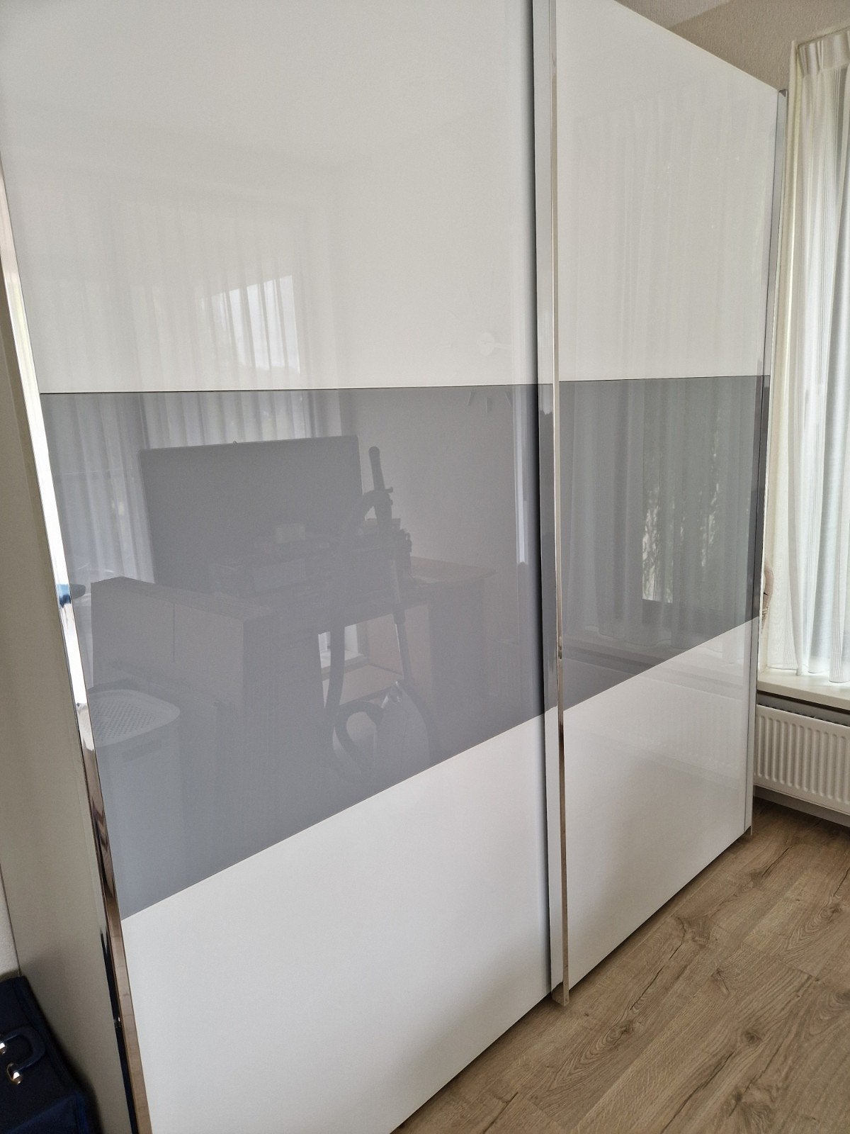 Grote kledingkast, Huis en Inrichting, Ophalen, Zo goed als nieuw, 50 tot 75 cm, 200 cm of meer