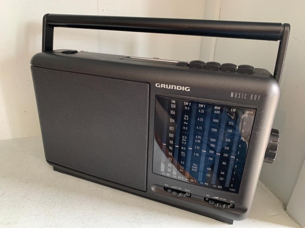 Grundig Music Boy 175 Radio - Draagbare Wereldontvanger, Ophalen of Verzenden, Gebruikt, Wereldontvanger