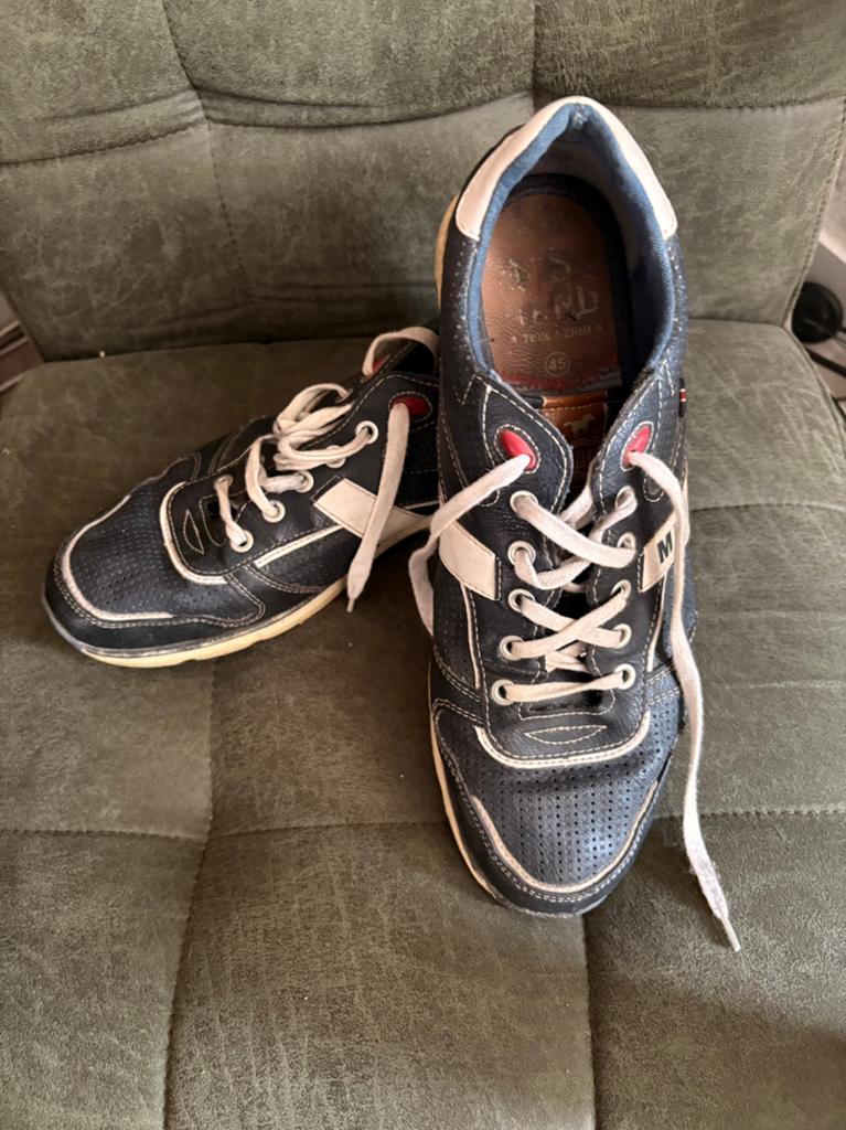 Mustang Herensneakers maat 45, Kleding | Heren, Schoenen, Ophalen of Verzenden, Zo goed als nieuw, Blauw