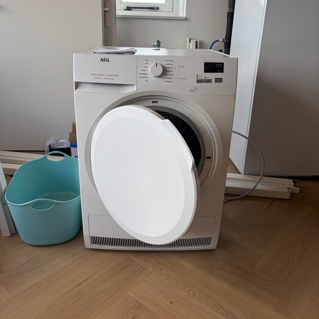 AEG Lavatherm 7000 serie 8kg Warmtepompdroger/condensdroger, Ophalen, 6 tot 8 kg, Overige typen, Zo goed als nieuw