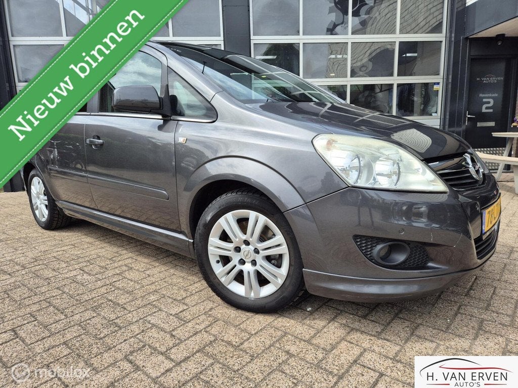 Opel Zafira Cosmo LEDER NAVI PDC TREKHAAK NAP, Auto's, Opel, Voorwielaandrijving, 4 cilinders, 7 stoelen, Bedrijf