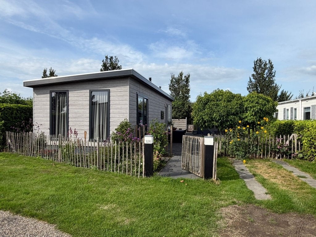 Diverse chalets met plaats aan het Grevelingenmeer, Tot en met 4