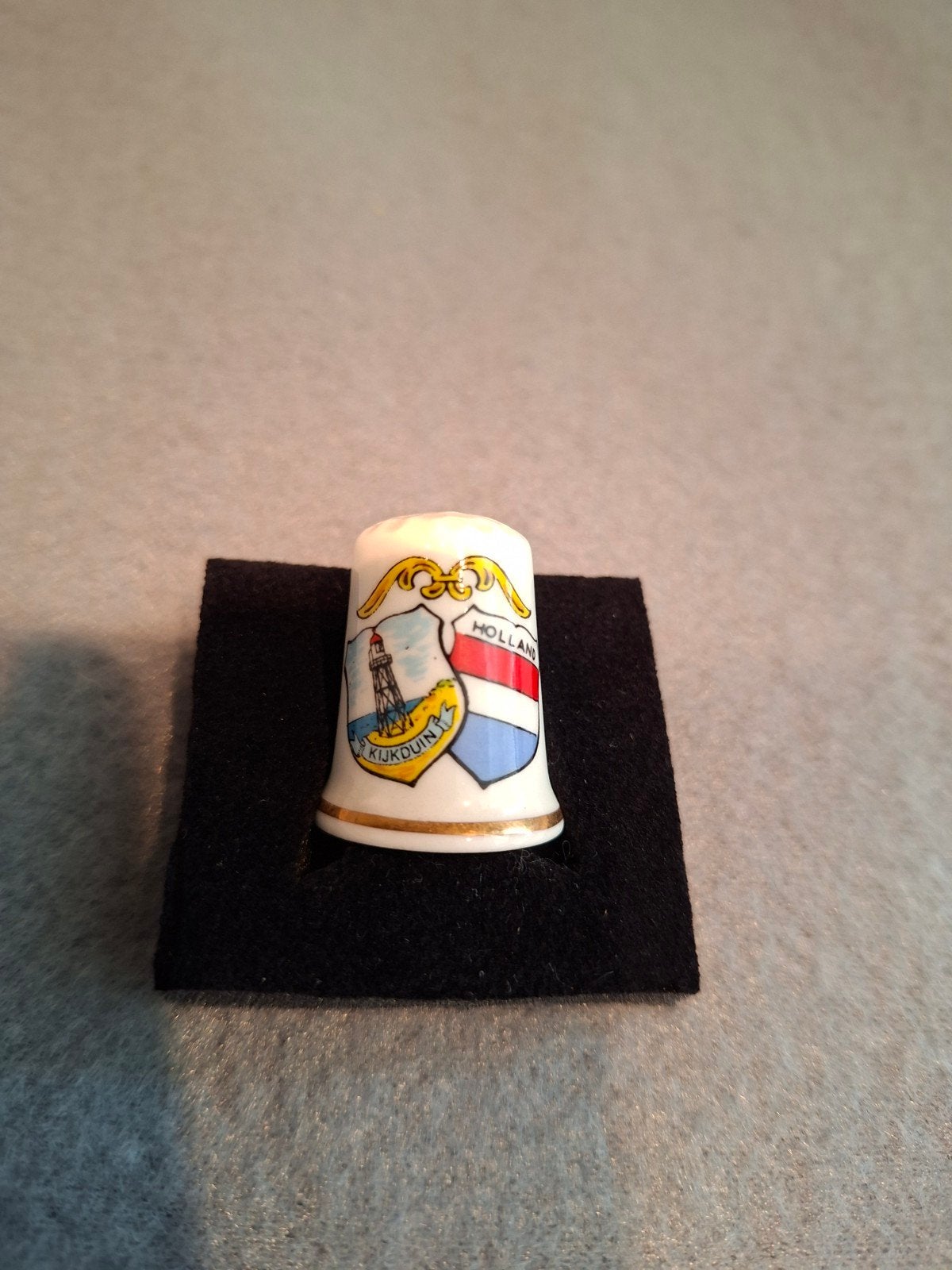 Vingerhoedje Kijkduin, Ophalen of Verzenden, Zo goed als nieuw, Porselein, Nederland