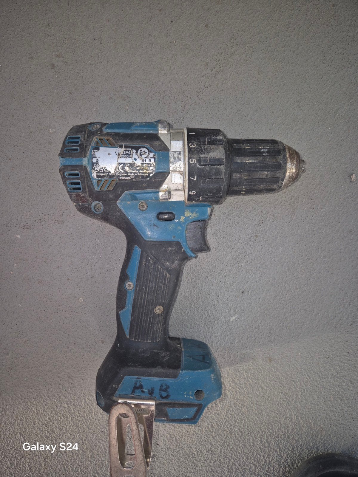 Makita Boor-/Schroefmachine - Gebruikt maar functioneel, Gebruikt, Variabele snelheid, Ophalen of Verzenden, Boor- en Schroefmachine
