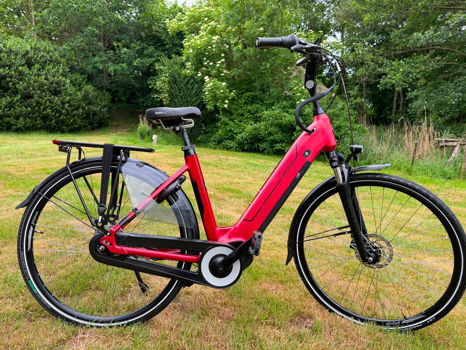 Elektronische fiets Middenmotor Amslod, Fietsen en Brommers, Elektrische fietsen, 47 tot 51 cm, Ophalen of Verzenden, Zo goed als nieuw