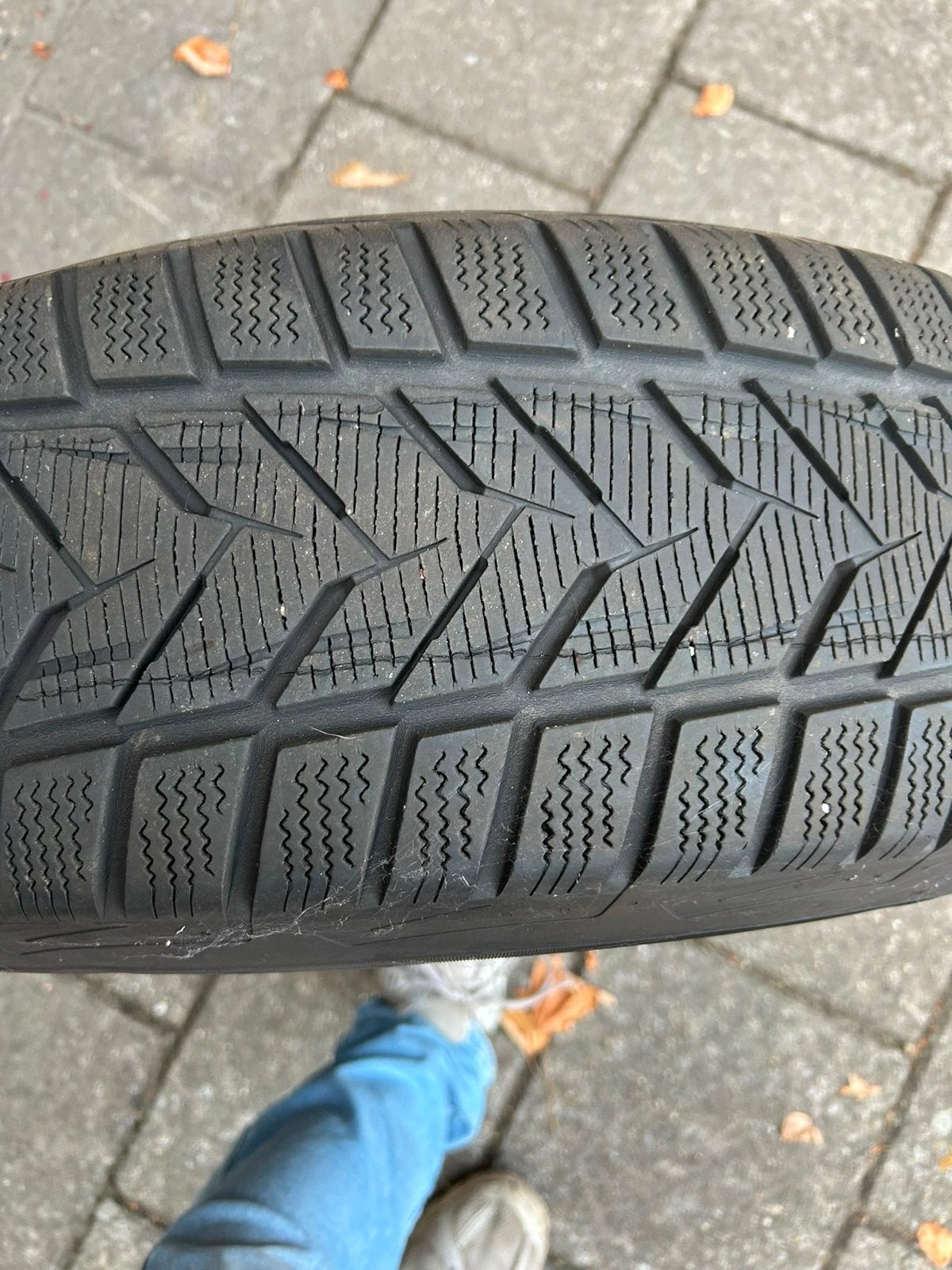 KIA SPORTAGE Winterbanden  set 215/70 R 16, Auto-onderdelen, Banden en Velgen, Ophalen, 16 inch, Banden en Velgen, Winterbanden