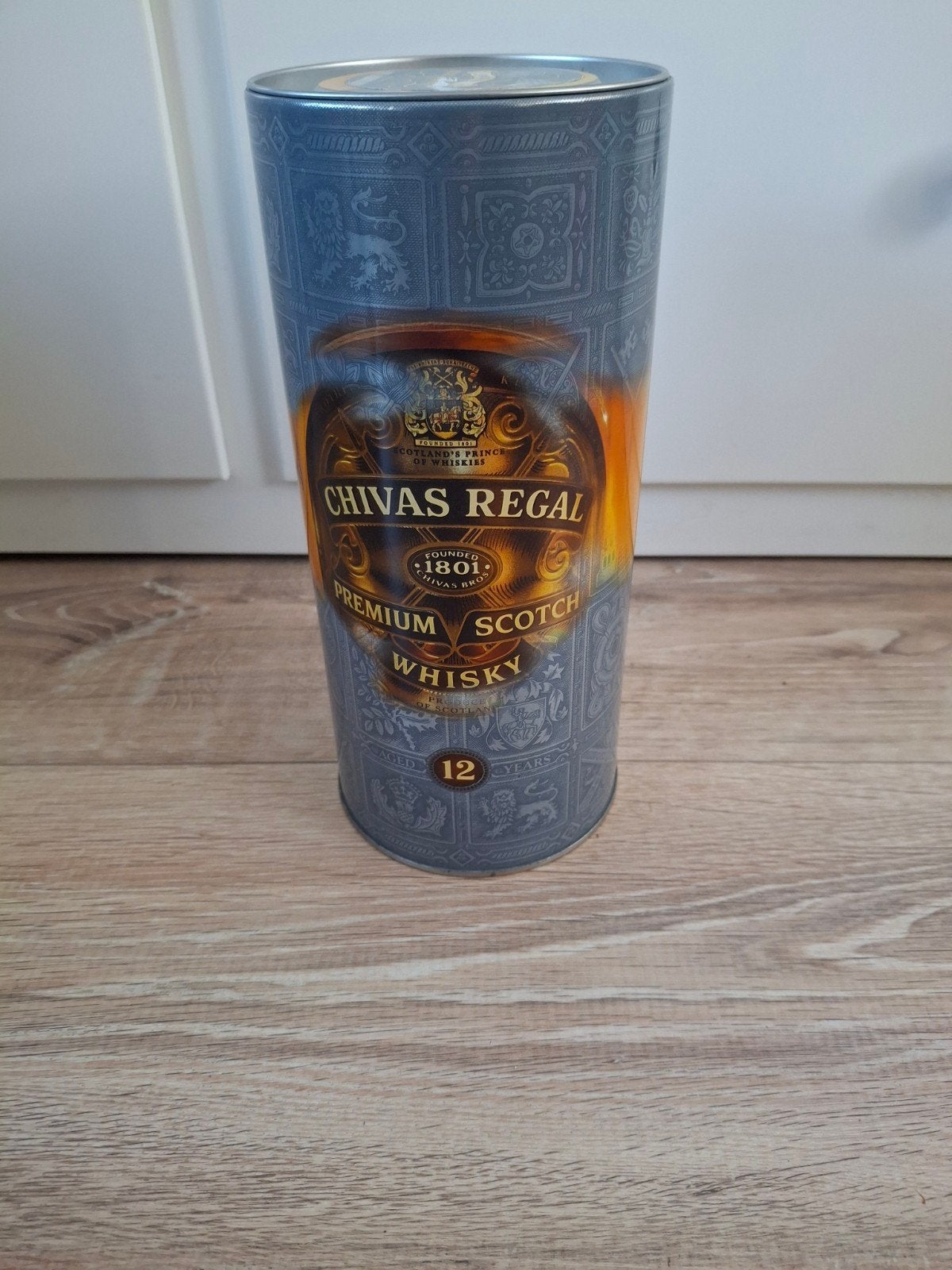 Chivas Regal 12 Premium Scotch Whisky - Geschenkverpakking, Ophalen of Verzenden, Zo goed als nieuw, Overige typen