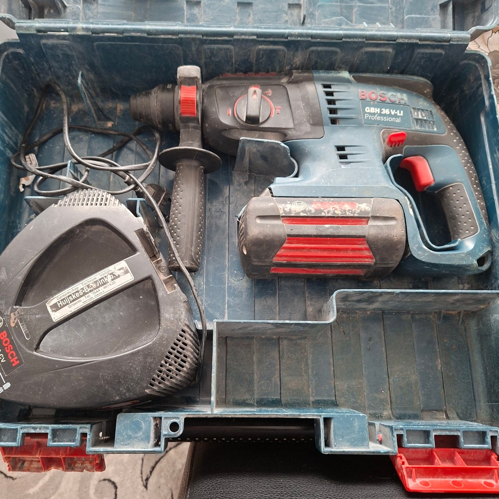 Bosch GBH 36 V-LI Professional Boorhamer met accu en lader, Boor- en/of Breekhamer, Ophalen of Verzenden, Klopboormechanisme, Gebruikt