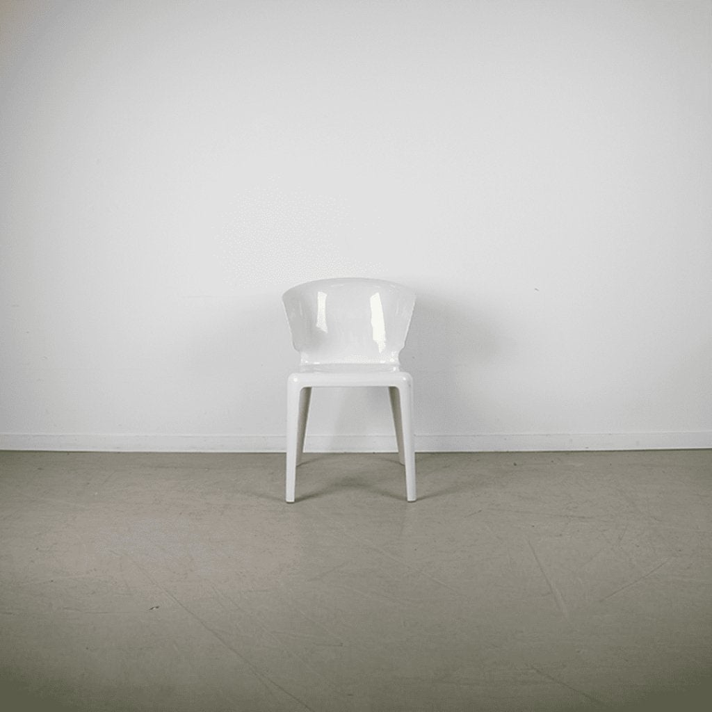 Cassina Hola Stoel Wit Kunststof, Niet ingevuld, Zo goed als nieuw, Niet ingevuld, Niet ingevuld