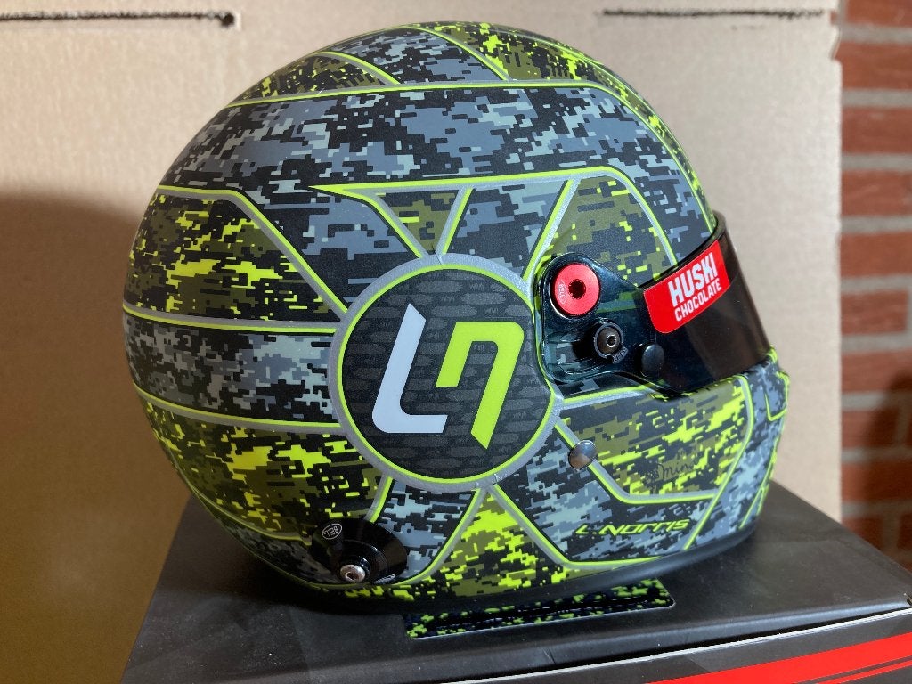 Lando Norris 1:2 2021 Test helm Mclaren Glitch Helmet Bell, Ophalen of Verzenden, Nieuw, Formule 1
