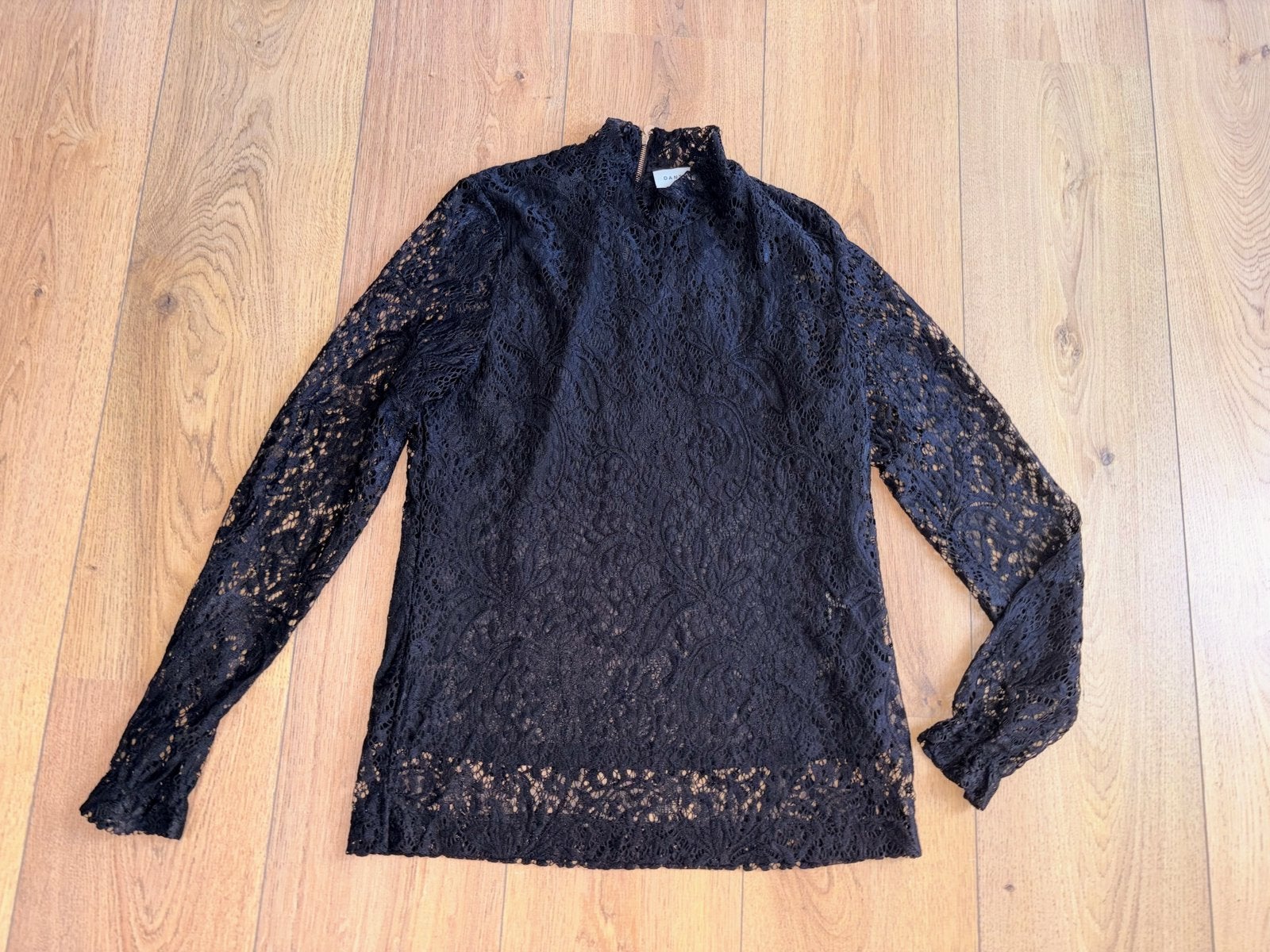 Dante 6 kanten top M, Kleding | Dames, Maat 38/40 (M), Zwart, Ophalen of Verzenden, Zo goed als nieuw