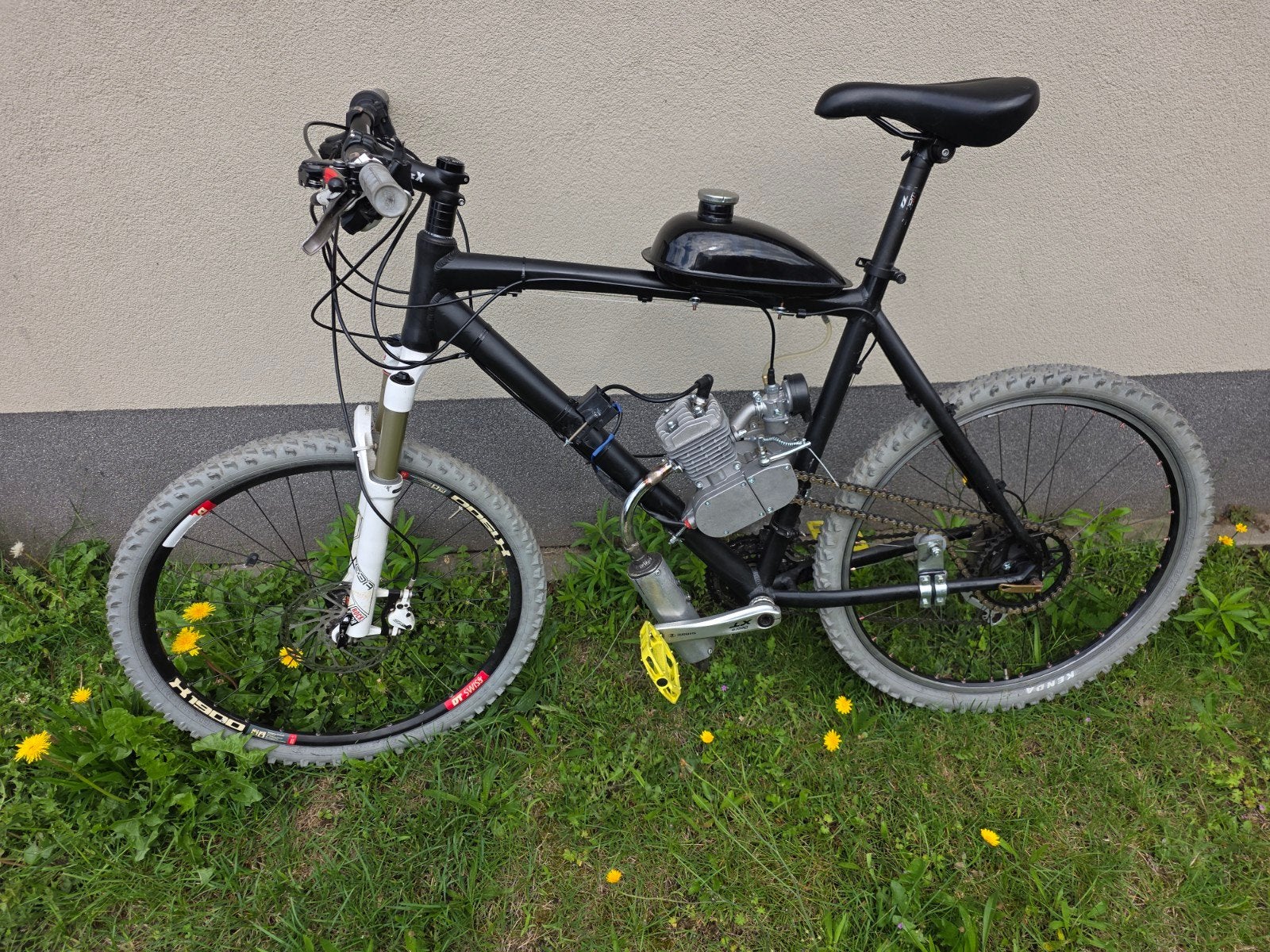 Mtb met 80cc motor, Zo goed als nieuw, Meer dan 20 versnellingen, Schijfrem, 53 tot 57 cm