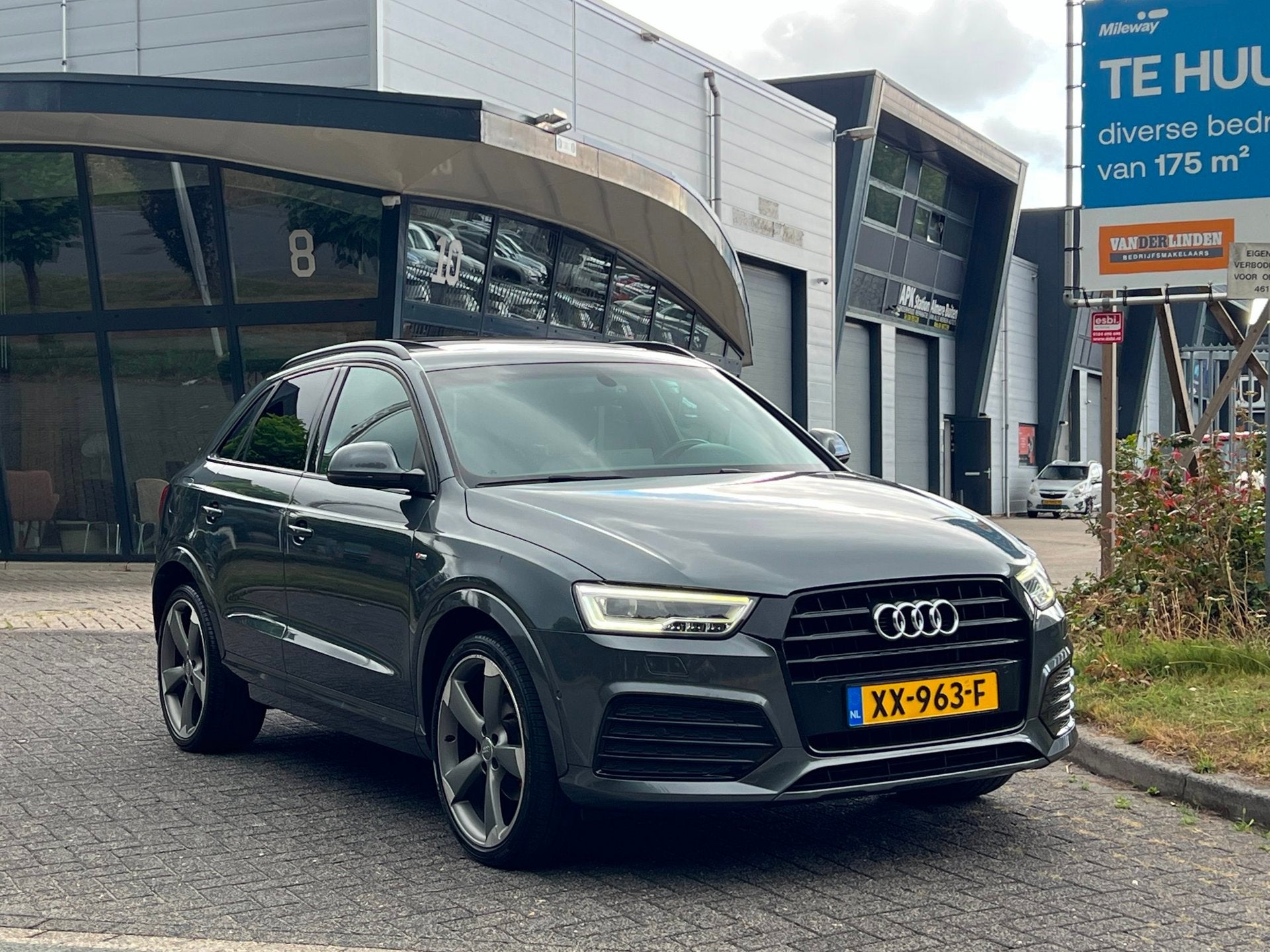 Audi Q3 1.4 TFSI 3X S-Line S-Tronic PANO BOM VOLL!, 1380 kg, 4 cilinders, 150 pk, Leder en Stof