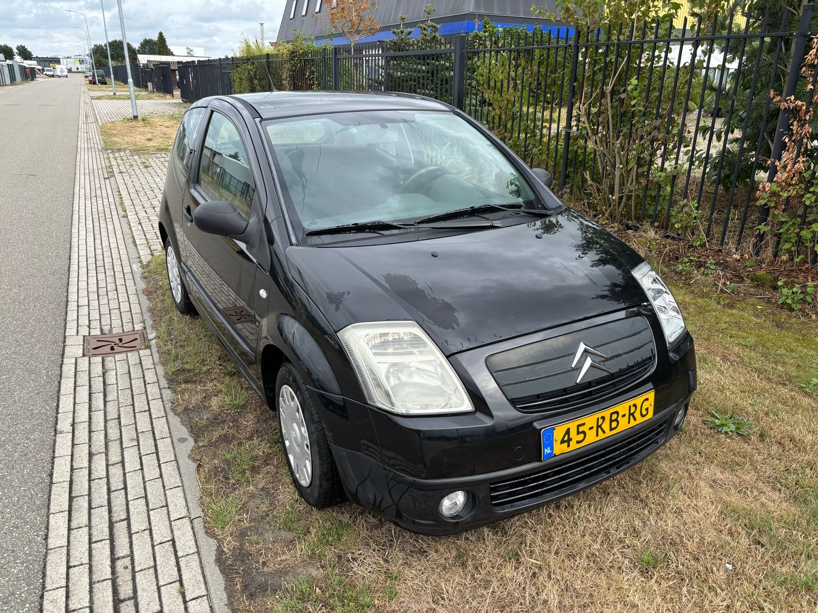Citroën C2 1.4 I 2005 Zwart, Voorwielaandrijving, 450 kg, 4 cilinders, 4 stoelen