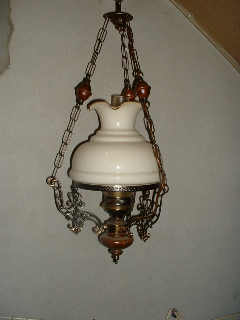 Petroleumlamp, Ophalen
