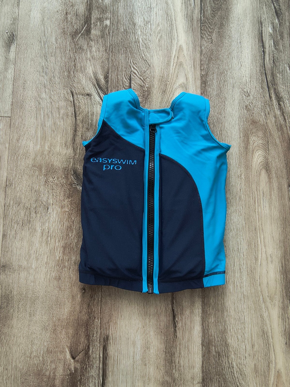 Mooi blauw EasySwim Pro zwemvest, drijfvest zwemles, maat M., Kinderen en Baby's, Kinderkleding | Kinder-zwemkleding, Ophalen of Verzenden