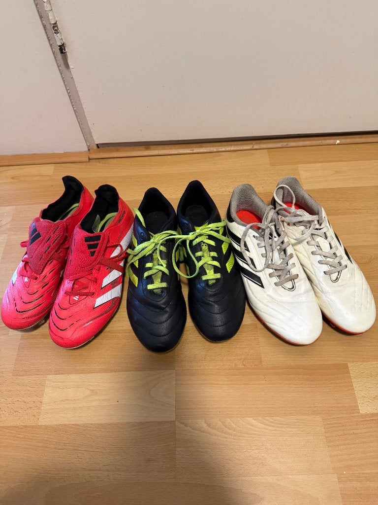 Voetbalschoenen voor jongens  Adidas, Maat XS of kleiner, Ophalen of Verzenden, Schoenen