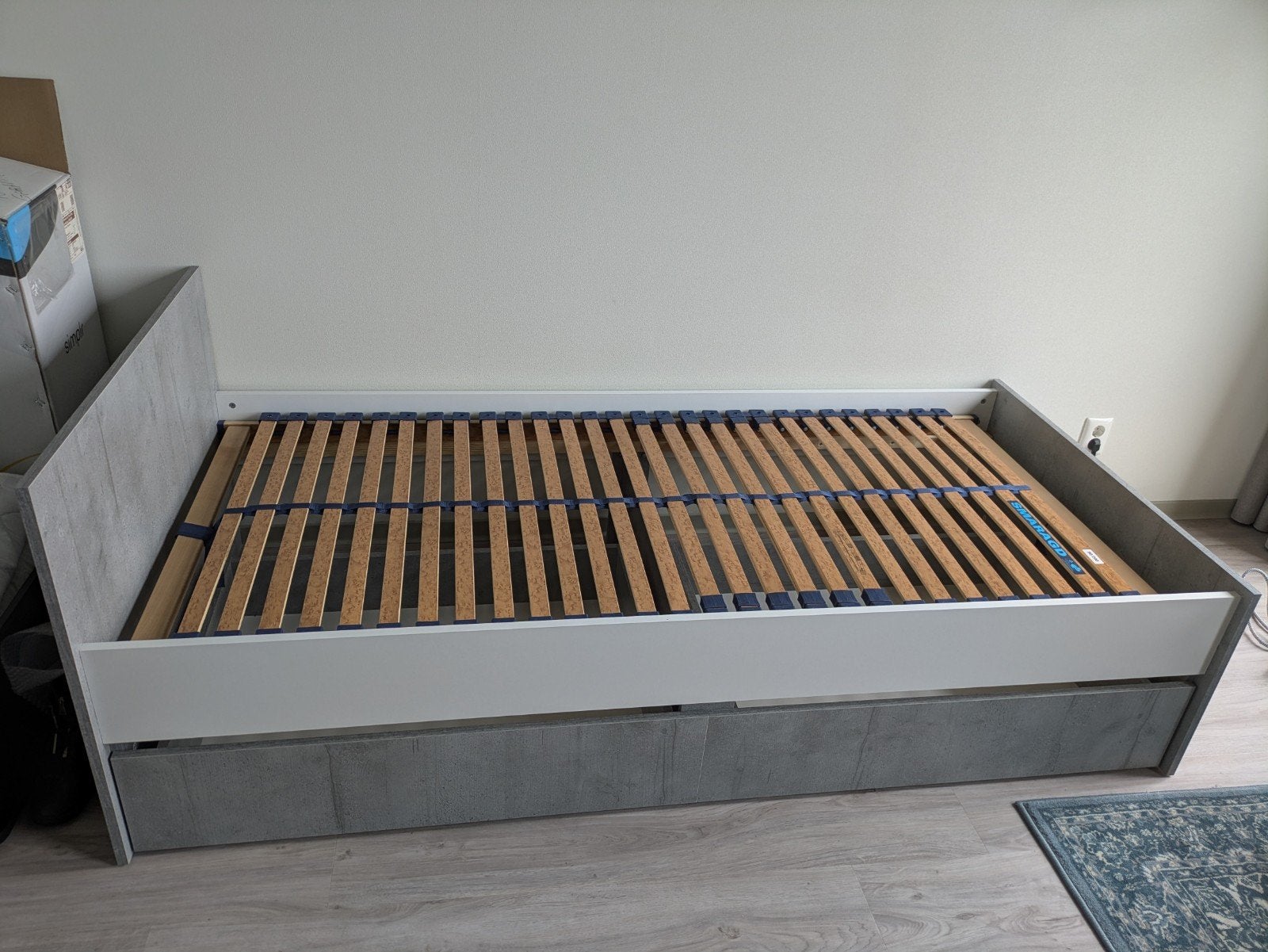 Bed Jysk 90 x 200 met lades, Ophalen, 90 cm, Eenpersoons, Zo goed als nieuw